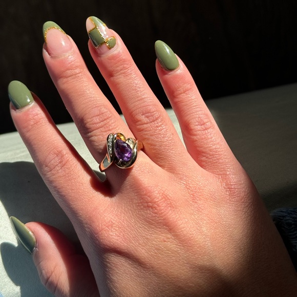 10K Gold Genuine Diamonds & Amethyst Ring Size 6 - Picture 3 of 7